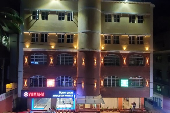 Shakti Heritage Inn