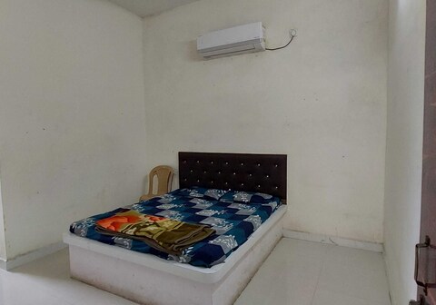 Hotel O Royal Galaxy