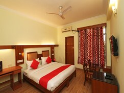 SilverKey Executive stays 26572 Golf Course Road D88, Delhi SilverKey Executive stays 26572 Golf Course Road D88, Delhi