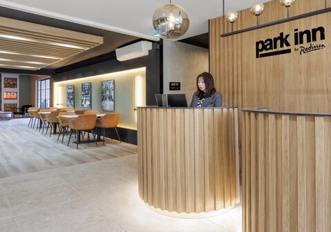 Park Inn By Radisson Melbourne Carlton