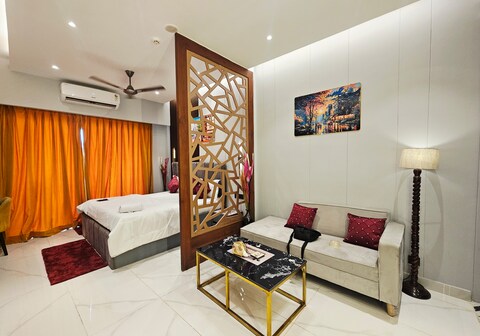 Cityscape Studios stay