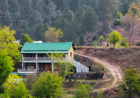Himkosi Farm by the River