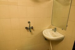 Hotel Holiday Home, Jabalpur Hotel Holiday Home, Jabalpur