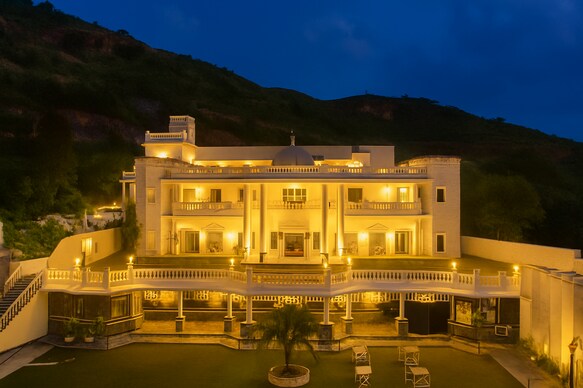 Victoria Mansion - A Signature Collection by HST Hotels