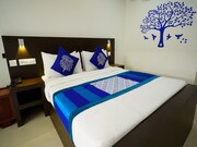 OYO 9932 Hotel Half Moon Residency, Calicut OYO 9932 Hotel Half Moon Residency, Calicut