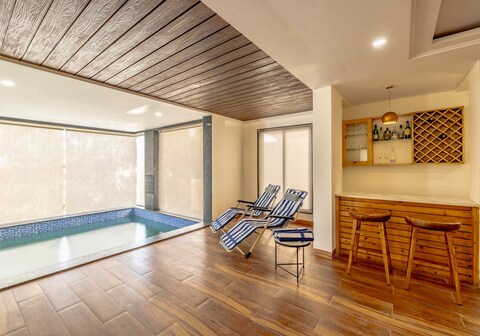 Casinos Just in 5 Min I Magellan 5BR SeaView Villa