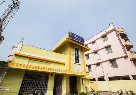 SPOT ON Cherish Guest House