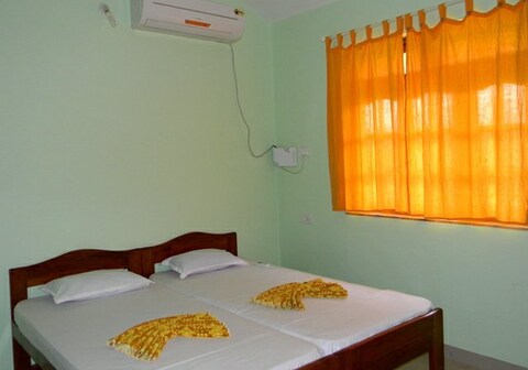 Simoes Residency AF-3 Non AC Room