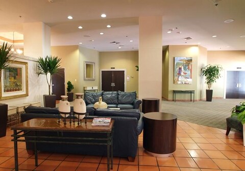 DoubleTree by Hilton San Antonio Downtown