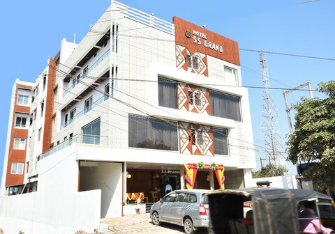 Hotel S S Grand