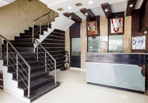 Hotel Punnu International