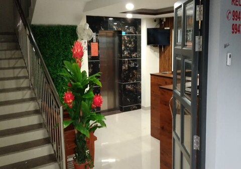 PMS Dhabi Residency