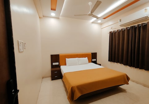 Hotel The Saffron Inn