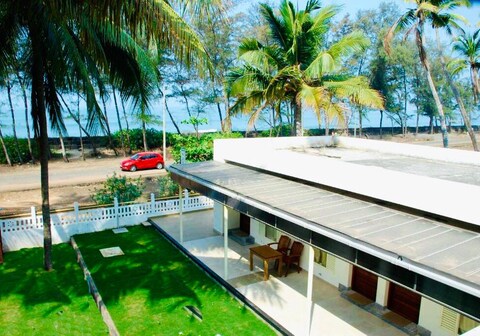 CHERAI NATURAL BEACH