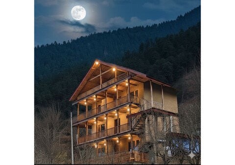 Karma Yatri Mudhouse Kasol