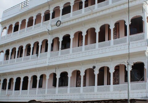 Choudhary Guest House