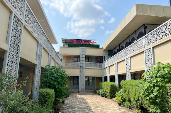 HOTEL THE BUNDELA