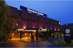 Sheraton Skyline Hotel London Heathrow,  London Sheraton Skyline Hotel London Heathrow,  London
