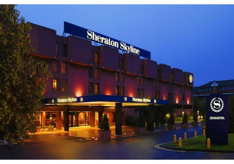 شيراتون سكاي لاين هوتل لندن هيثرو