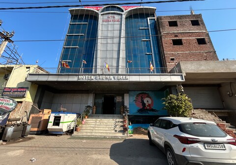 HOTEL BUDHA VIHAR