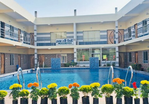 Kheya Tori Resort
