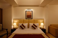 The La Sapphire Hotel (A unit of Kay Kay Delight Hospitality), Delhi The La Sapphire Hotel (A unit of Kay Kay Delight Hospitality), Delhi