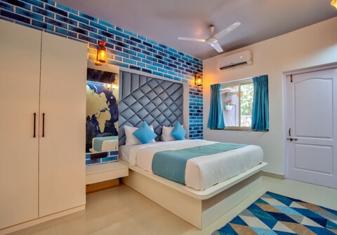 Pirates of Arabian-A themed boutique Hideaway.