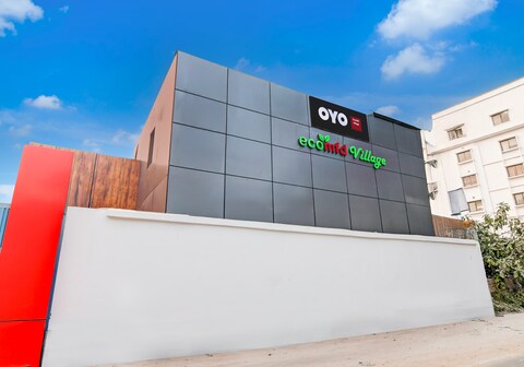 Hotel O Ecomfd Village