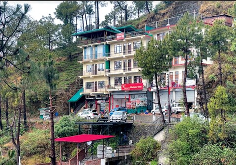 Heavens Mahasu Villas by GRB