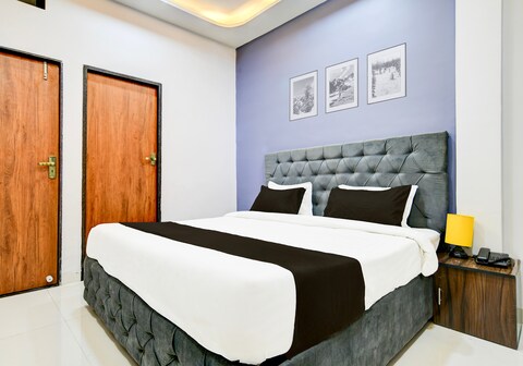 Hotel O D.V Near Medanta Hospital Indore