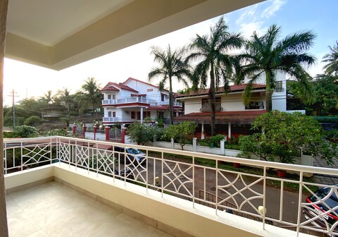Localvibe - Quintara service apartment in North Goa (FF)