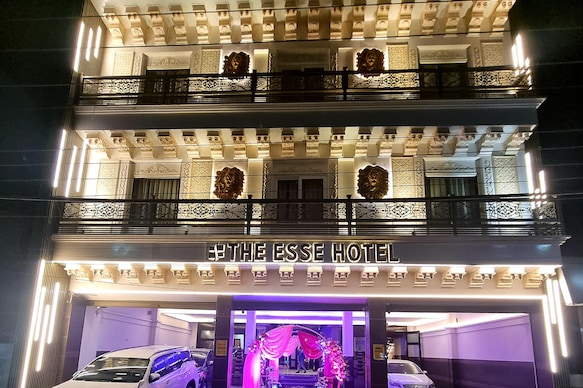 THE ESSE HOTEL