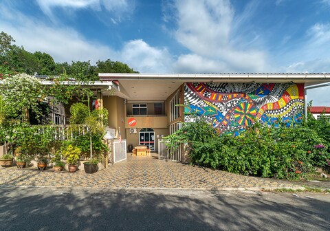 OYO 89932 Dd Homestay