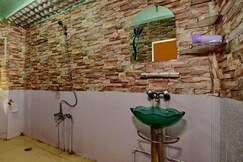 River Front Guest House, Pahalgam River Front Guest House, Pahalgam