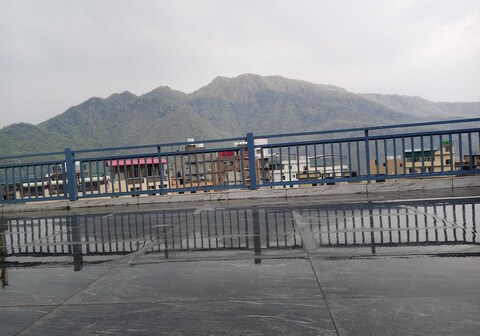 Athalia Residency by Moon Stay