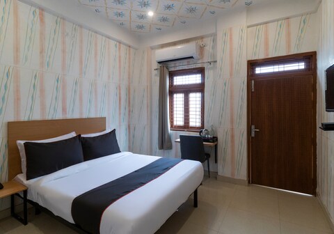 Collection O PRANJUL INN