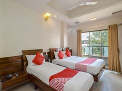 OYO 2453 Hotel Mangesh Plaza, Kolhapur OYO 2453 Hotel Mangesh Plaza, Kolhapur