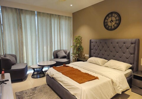 Auren residency