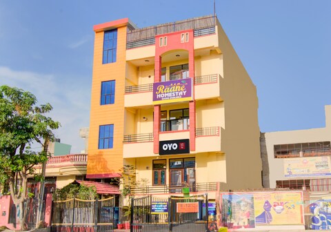 Hotel O RADHE HOME STAY