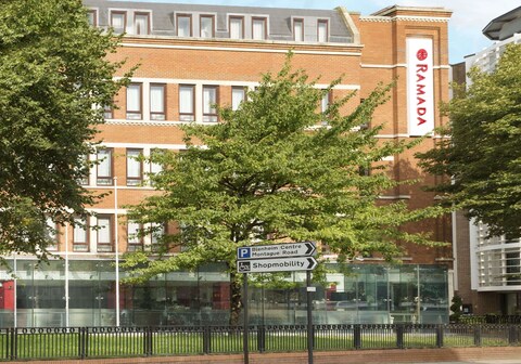 Ramada by Wyndham Hounslow - Heathrow East