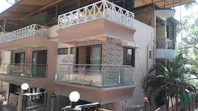 Hunjar House, Matheran Hunjar House, Matheran