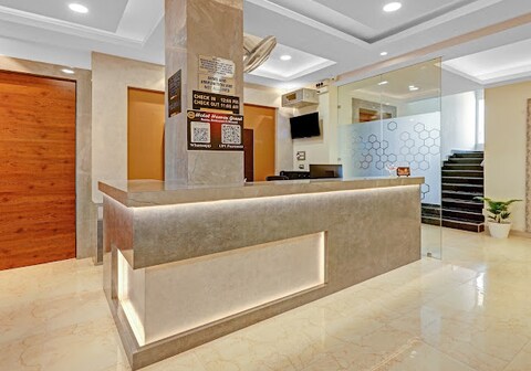 Hotel Heaven Grand, Lucknow