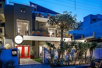 OYO Townhouse 004 Sector 51 Noida, Delhi OYO Townhouse 004 Sector 51 Noida, Delhi