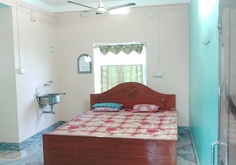 P. R ABASIK GUEST HOUSE