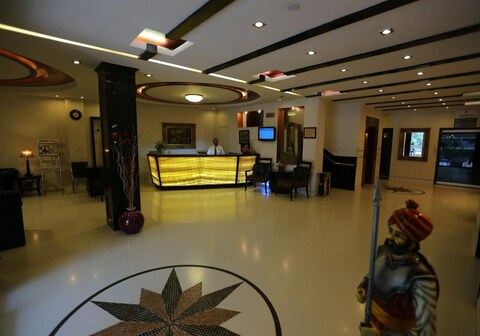 Hotel President New Court