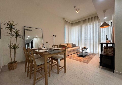 Luxury 1-bedroom fully furnished Lifeline apartment