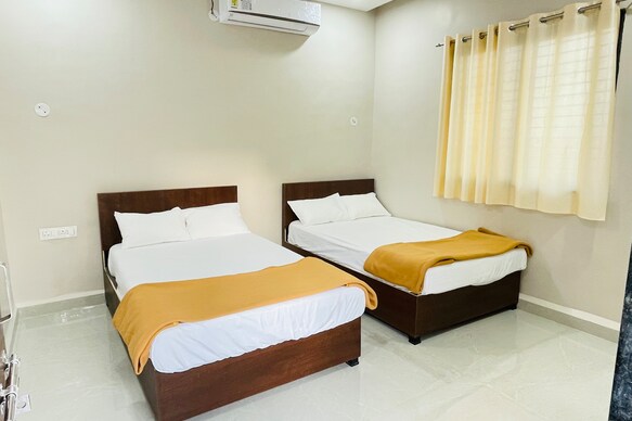 Maheshwari Bhakt Niwas And Homestay