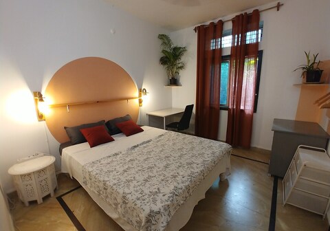 Lorenzos THE CHILL OUT House with fast internet