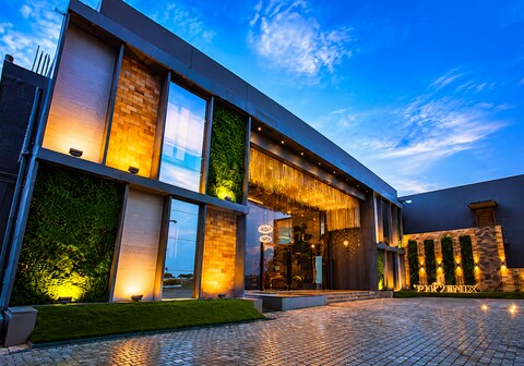 Phoenix Resort