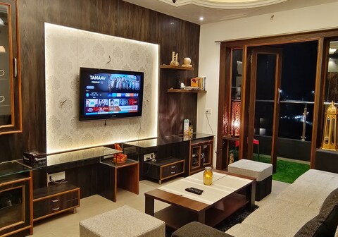 Cozy- Nest 2 BHK with Beautiful City View